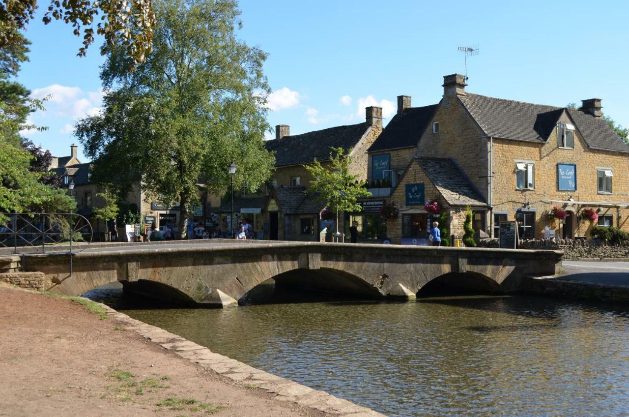 Roman Villa Bourton-on-the-Water Eksteriør billede