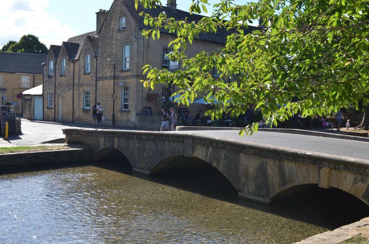 Roman Villa Bourton-on-the-Water Eksteriør billede