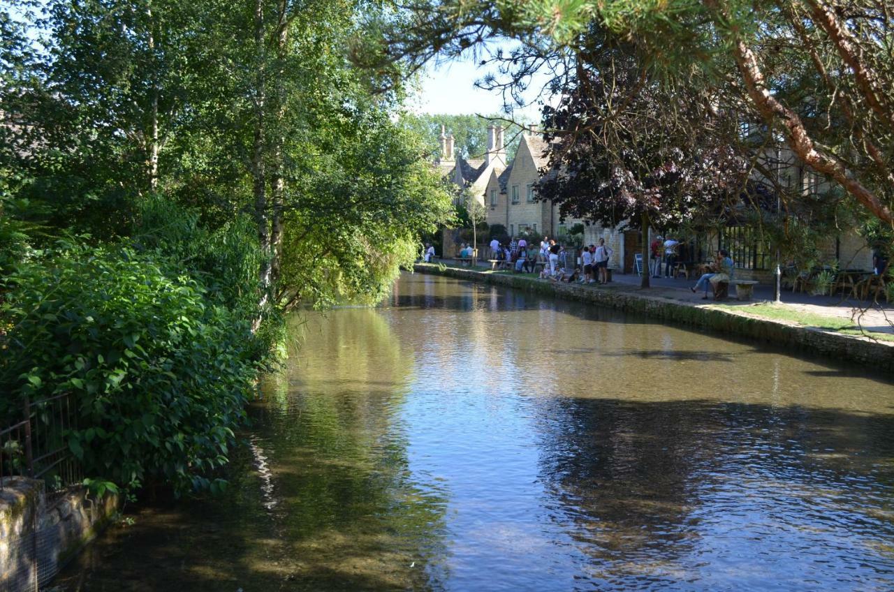 Roman Villa Bourton-on-the-Water Eksteriør billede